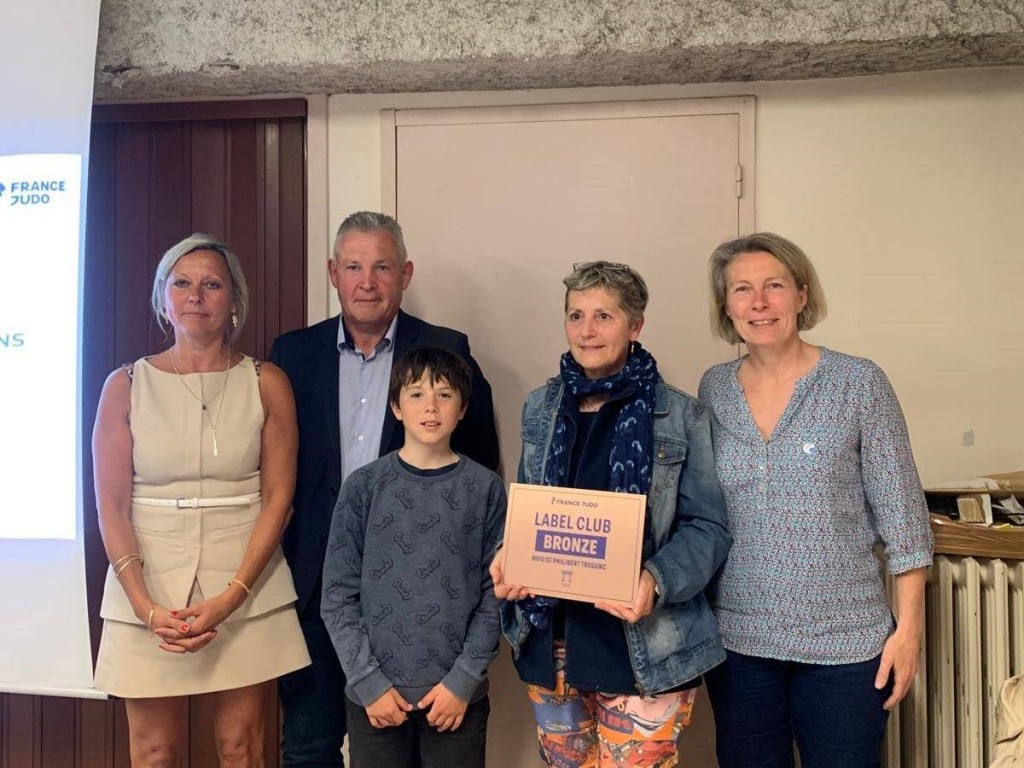 Image de l'actu 'SAMEDI 24 MAI 2025 : LABEL BRONZE POUR LE CLUB'
